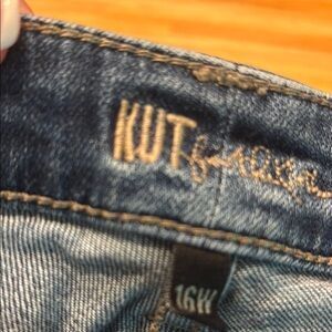 Kut from the Kloth Light Blue Denim Jeans